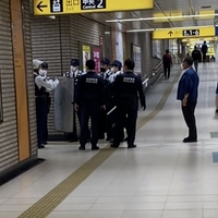 【緊急】仙台駅付近に刃物男出没か！現地に警察官が集結！「仙台駅警察いっぱいおる」