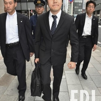 【悲報】小室圭さん「経歴書虚偽」疑惑で無職の危機!「めんどくせー家族だな。 だから破談にしろ。破談」 【悲報】小室圭さん「経歴書虚偽」疑惑で無職の危機!「めんどくせー家族だな。 だから破談にしろ。破談」