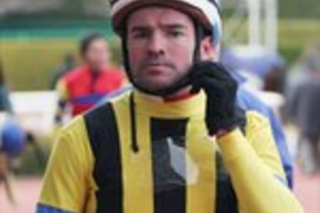 【競馬】米国の名騎手、ケント・デザーモ騎手が女性へのDVで逮捕!!29日ペガサスWCは乗り替わりまとめのカテゴリ一覧まとめまとめについて関連サイト一覧