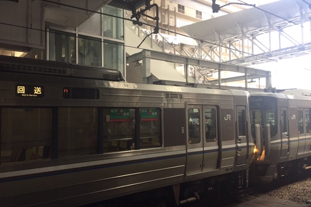 JR神戸線 魚住駅 人身事故「目の前でホームから人が飛び込んだ」まとめのカテゴリ一覧まとめまとめについて関連サイト一覧