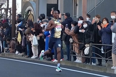 【悲報】箱根駅11位の東京国際大・大志田秀次監督、責任を取って退任　後任は８３歳の横溝三郎まとめのカテゴリ一覧まとめまとめについて関連サイト一覧