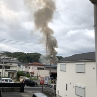 【火災】東京都八王子市暁町 大成交通の裏で火事発生!「最初行こうとしてたファミマが火事かと思った!」 【火災】東京都八王子市暁町 大成交通の裏で火事発生!「最初行こうとしてたファミマが火事かと思った!」